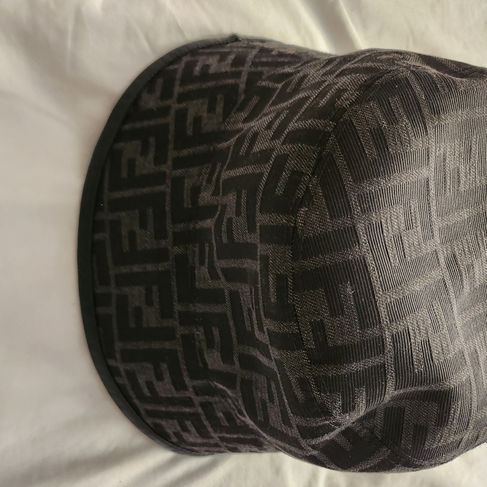 Fendi bucket hat